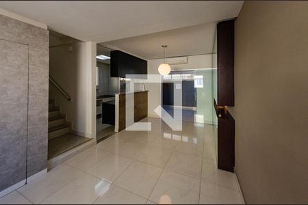 Sala de casa de condomínio para alugar com 3 quartos, 93m² em Buritis, Belo Horizonte