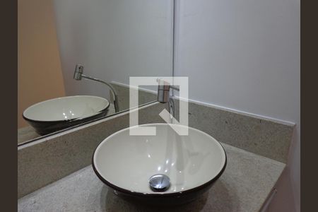 Lavabo de apartamento à venda com 2 quartos, 50m² em Anil, Rio de Janeiro