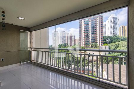 Varanda de apartamento à venda com 3 quartos, 120m² em Vila Sonia, São Paulo