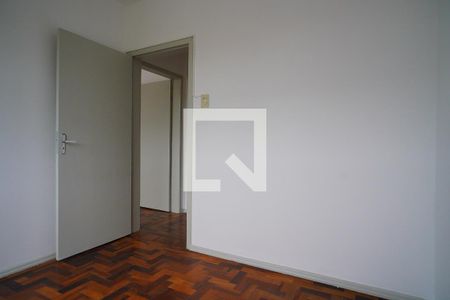 Quarto 1 de apartamento para alugar com 3 quartos, 69m² em Sarandi, Porto Alegre