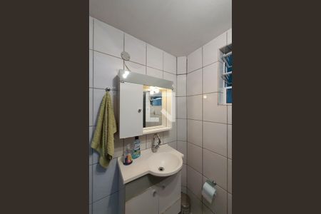 Apartamento à venda com 85m², 3 quartos e 1 vaga Apartamento à venda com 85m², 3 quartos e 1 vagaBanheiro da suíte