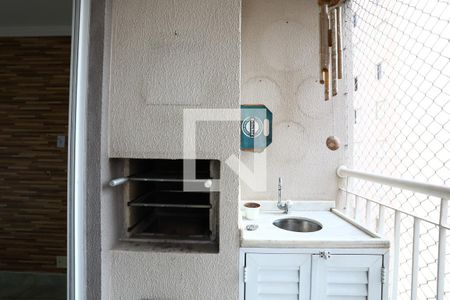 Sacada da Sala de apartamento para alugar com 3 quartos, 60m² em Vila das Bandeiras, Guarulhos