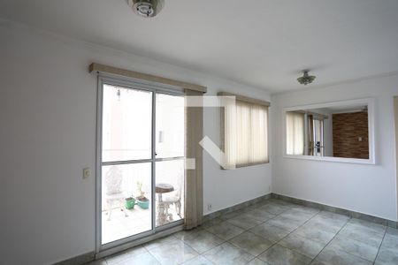 Sala de apartamento para alugar com 3 quartos, 60m² em Vila das Bandeiras, Guarulhos