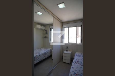 Quarto 1 de apartamento à venda com 2 quartos, 60m² em Jardim Carvalho, Porto Alegre