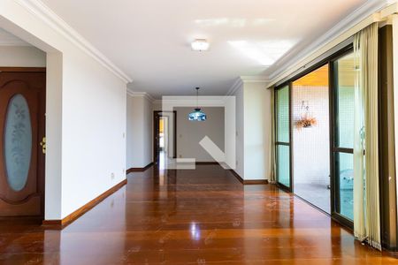 Sala de apartamento à venda com 3 quartos, 220m² em Vila Itapura, Campinas