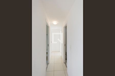 Corredor de apartamento para alugar com 3 quartos, 65m² em Jacarepaguá, Rio de Janeiro