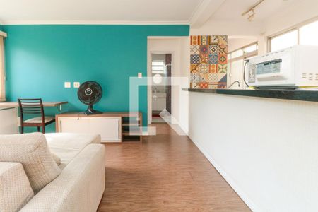 Sala de apartamento para alugar com 1 quarto, 52m² em Alto de Pinheiros, São Paulo