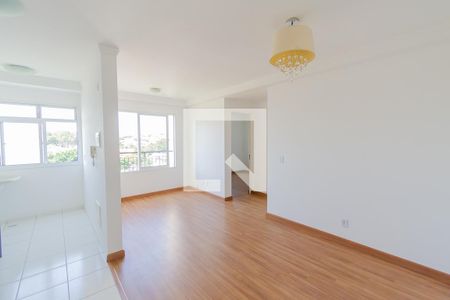 Sala de apartamento para alugar com 2 quartos, 50m² em Vila Satúrnia, Campinas