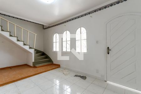 Sala 1 de casa para alugar com 2 quartos, 100m² em Vila Santa Terezinha (zona Norte), São Paulo