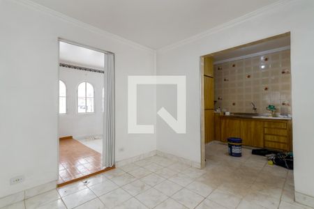 Sala 2 de casa para alugar com 2 quartos, 100m² em Vila Santa Terezinha (zona Norte), São Paulo