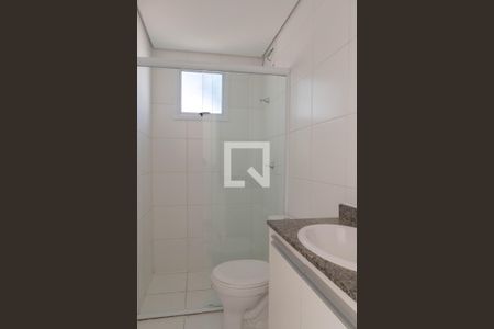 Banheiro da Suíte de apartamento para alugar com 2 quartos, 56m² em Jardim do Papai, Guarulhos