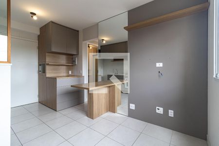 Sala de apartamento para alugar com 2 quartos, 32m² em Parque Fongaro, São Paulo