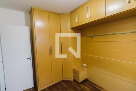 Quarto 1 de apartamento para alugar com 2 quartos, 51m² em Vila Anastácio, São Paulo