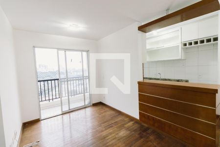 Sala de apartamento para alugar com 2 quartos, 51m² em Vila Anastácio, São Paulo