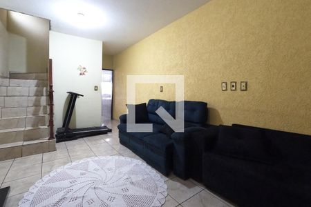 Casa à venda com 125m², 2 quartos e 2 vagasSala