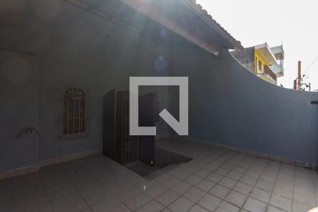 Sacada de casa à venda com 3 quartos, 140m² em Pestana, Osasco