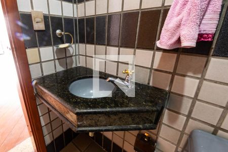 Lavabo de apartamento à venda com 3 quartos, 264m² em Jardim Avelino, São Paulo