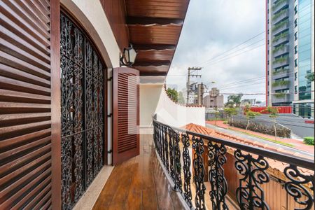 Varanda da Sala de casa à venda com 3 quartos, 350m² em Jardim, Santo André