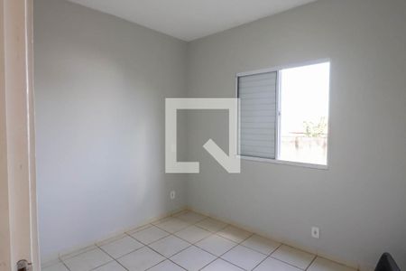 Quarto 2 de apartamento para alugar com 2 quartos, 49m² em Jardim Zara, Ribeirão Preto