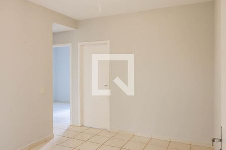 Sala de apartamento para alugar com 2 quartos, 49m² em Jardim Zara, Ribeirão Preto