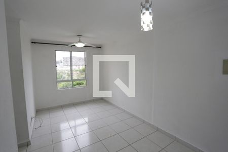 Sala de apartamento para alugar com 2 quartos, 48m² em Jardim Danfer, São Paulo