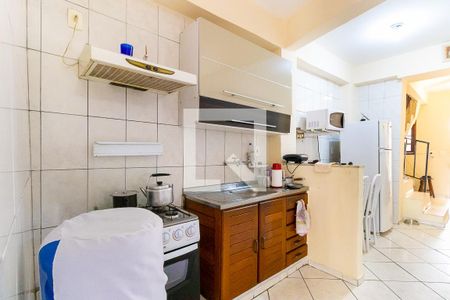 Casa à venda com 90m², 2 quartos e 1 vaga Casa à venda com 90m², 2 quartos e 1 vagaCozinha