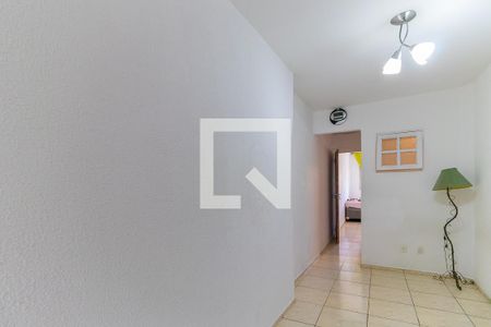 Casa à venda com 90m², 2 quartos e 1 vaga Casa à venda com 90m², 2 quartos e 1 vagaHall social