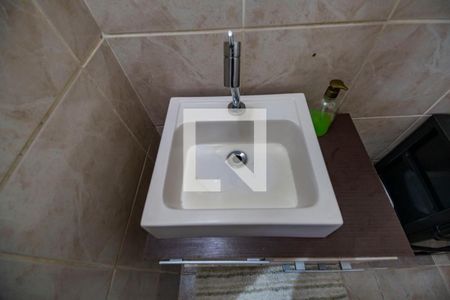 Lavabo  de casa à venda com 3 quartos, 116m² em Jardim Floresta, Porto Alegre