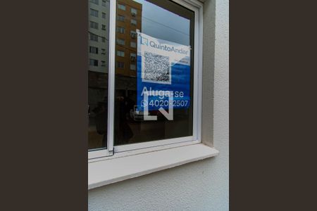 Placa de apartamento à venda com 2 quartos, 55m² em Olaria, Canoas