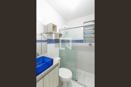 Banheiro de apartamento à venda com 1 quarto, 50m² em Praia de Belas, Porto Alegre