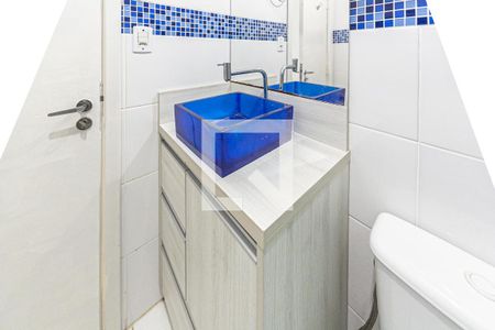 Banheiro de apartamento à venda com 1 quarto, 50m² em Praia de Belas, Porto Alegre