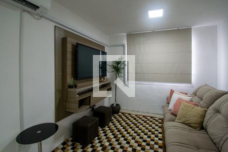Sala de apartamento à venda com 2 quartos, 47m² em Hípica, Porto Alegre