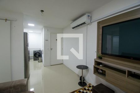 Sala de apartamento à venda com 2 quartos, 47m² em Hípica, Porto Alegre