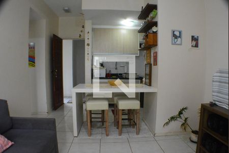 Sala  de apartamento para alugar com 1 quarto, 36m² em Armação, Salvador