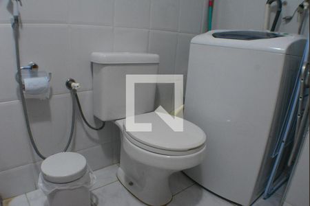 Banheiro de apartamento para alugar com 1 quarto, 36m² em Armação, Salvador