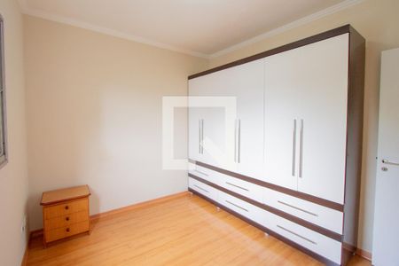 Quarto 2Quarto 2 de apartamento para alugar com 2 quartos, 70m² em Km 18, Osasco