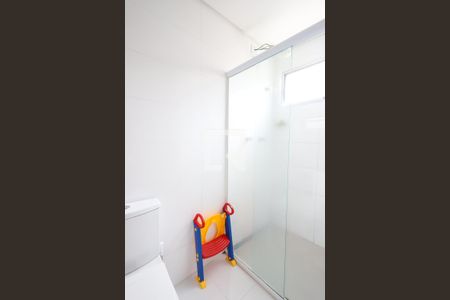 Apartamento à venda com 120m², 3 quartos e 1 vaga Apartamento à venda com 120m², 3 quartos e 1 vagaSuíte Banheiro