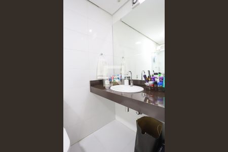 Apartamento à venda com 120m², 3 quartos e 1 vaga Apartamento à venda com 120m², 3 quartos e 1 vagaBanheiro Social