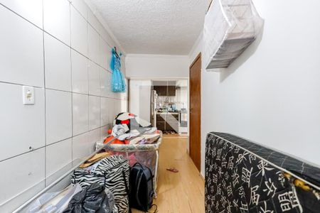 Quarto 2 de casa para alugar com 2 quartos, 120m² em Parque Ramos Freitas, São Paulo