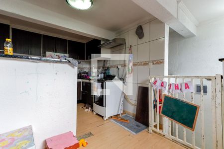 Sala de casa para alugar com 2 quartos, 120m² em Parque Ramos Freitas, São Paulo
