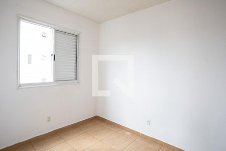 Quarto 1 de apartamento para alugar com 2 quartos, 45m² em Vila Ester, Carapicuíba