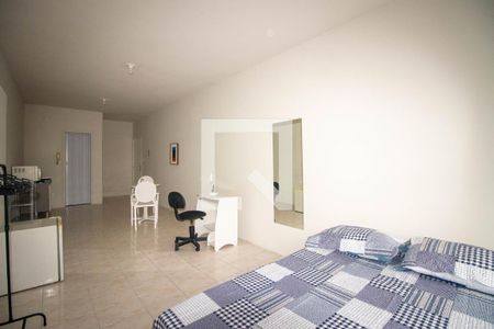 Quarto de kitnet/studio para alugar com 1 quarto, 24m² em Rio Branco, Porto Alegre