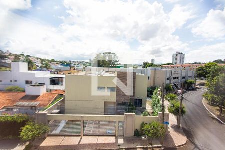 Vista da Sala de apartamento para alugar com 3 quartos, 89m² em Patrimônio, Uberlândia