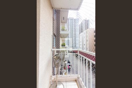Varanda de apartamento à venda com 3 quartos, 68m² em São Pedro, Osasco