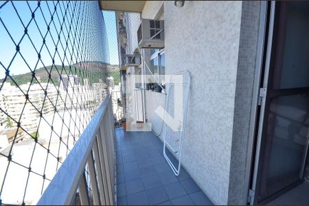 Varanda de apartamento à venda com 2 quartos, 77m² em Botafogo, Rio de Janeiro