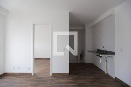 Sala de apartamento à venda com 2 quartos, 38m² em Vila Invernada, São Paulo