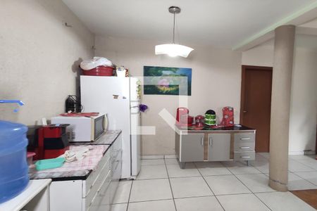 Cozinha de casa à venda com 4 quartos, 178m² em Scharlau, São Leopoldo