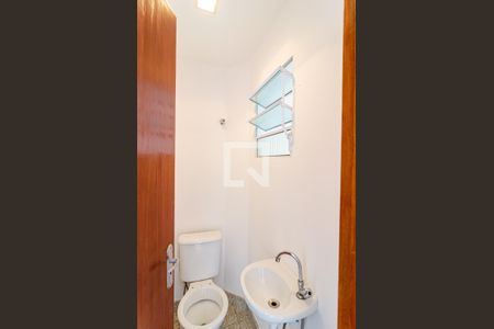 Lavabo de casa de condomínio à venda com 2 quartos, 75m² em Conjunto Residencial Jardim Canaa, São Paulo