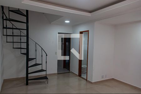 Sala de casa para alugar com 2 quartos, 84m² em Pechincha, Rio de Janeiro