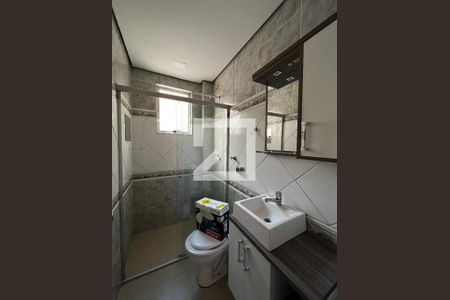 Banheiro de apartamento à venda com 1 quarto, 40m² em Petrópolis, Porto Alegre